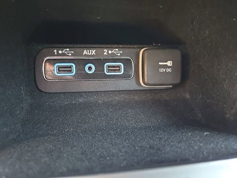 Used 2021 Jeep Grand Cherokee Limited image 18