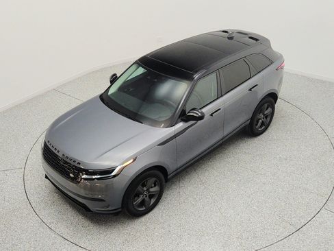 Used 2024 Land Rover Range Rover Velar S AWD/4WD image 23