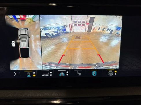 Used 2023 GMC Sierra 1500 AT4 w/ AT4 Preferred Package AWD/4WD image 15