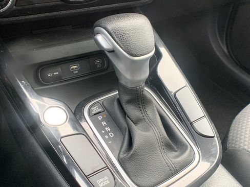 Used 2023 Kia Soul S FWD image 21
