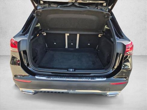 Used 2021 Mercedes-Benz GLA 250 4MATIC image 6