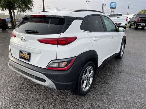 Used 2022 Hyundai Kona SEL image 9