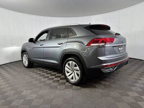 Used 2023 Volkswagen Atlas Cross Sport SE FWD image 10