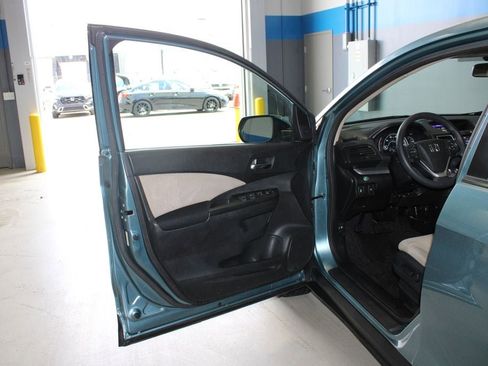 Used 2015 Honda CR-V EX image 6