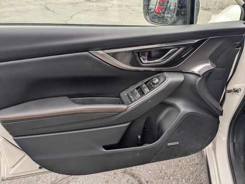 Used 2019 Subaru Crosstrek 2.0i Limited w/ Moonroof Package w/Navigation AWD/4WD image 15