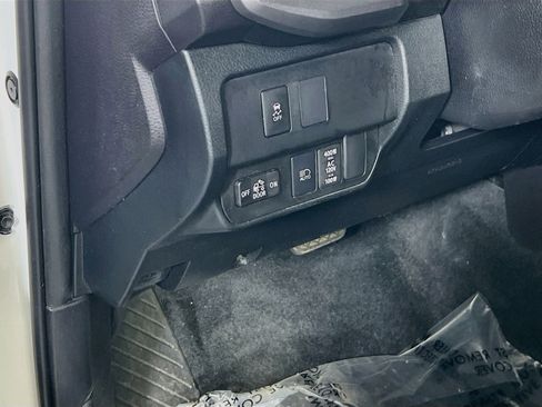 Used 2023 Toyota Tacoma TRD Sport AWD/4WD image 10