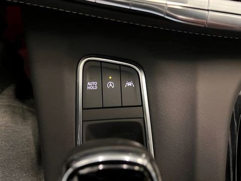 Used 2022 Cadillac Escalade Sport w/ LPO, ONYX Package image 41