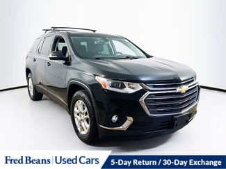 Used 2018 Chevrolet Traverse LT image 1