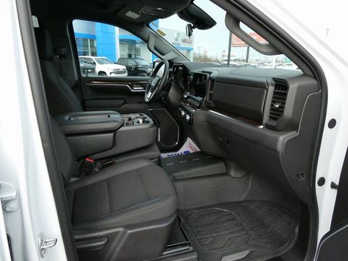 Certified 2024 GMC Sierra 1500 Elevation image 19