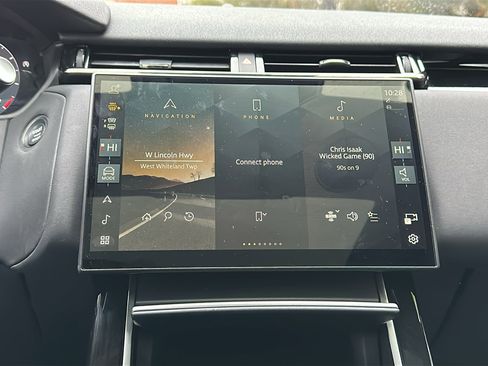 Used 2025 Land Rover Range Rover Velar Dynamic SE image 19