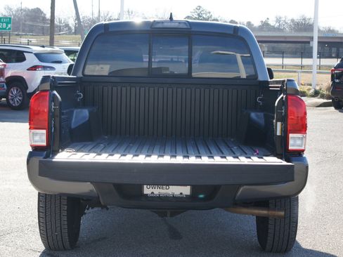 Used 2016 Toyota Tacoma SR w/ SR Convenience Package image 13