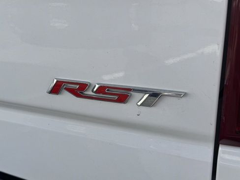 Used 2023 Chevrolet Silverado 1500 RST w/ Convenience Package II image 6