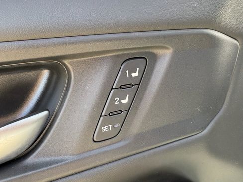 Used 2024 Honda Accord EX-L image 13