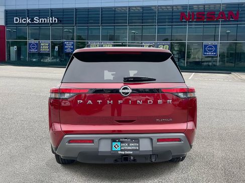 New 2026 Nissan Pathfinder Platinum w/ Cargo Package image 5