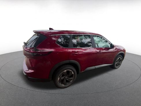 Used 2025 Nissan Rogue SV FWD image 15