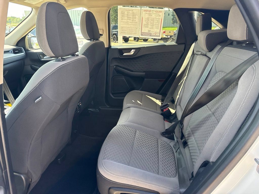 Used 2020 Ford Escape SE Sport AWD/4WD image 9