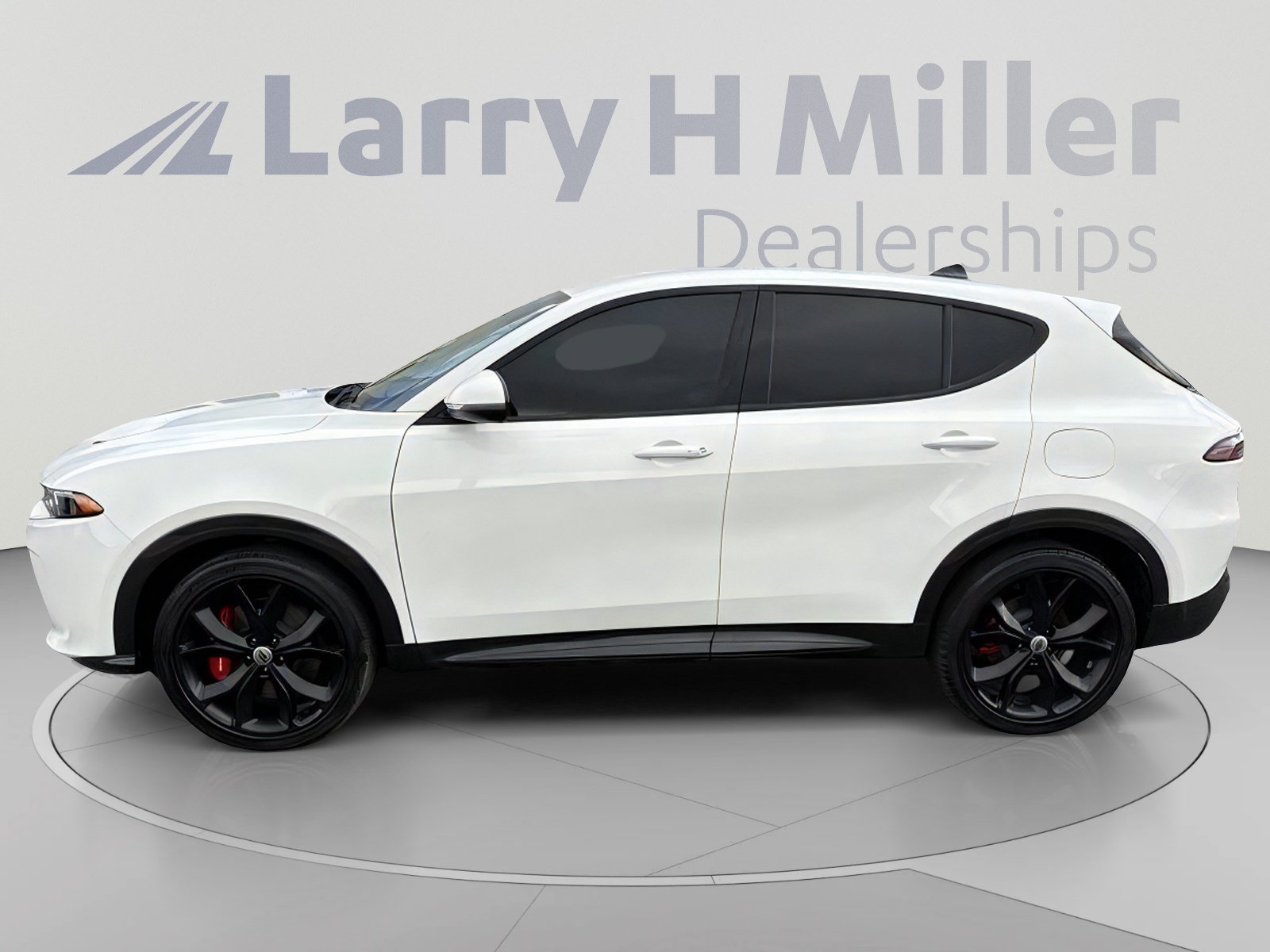 Used 2024 Dodge Hornet R/T w/ Track Pack AWD/4WD image 3
