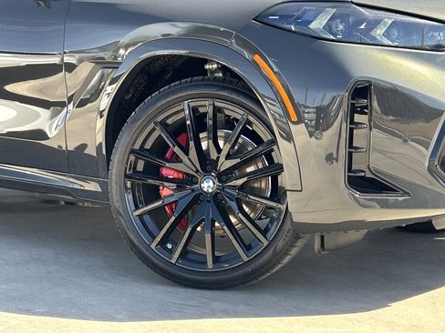 New 2026 BMW X6 xDrive40i image 6