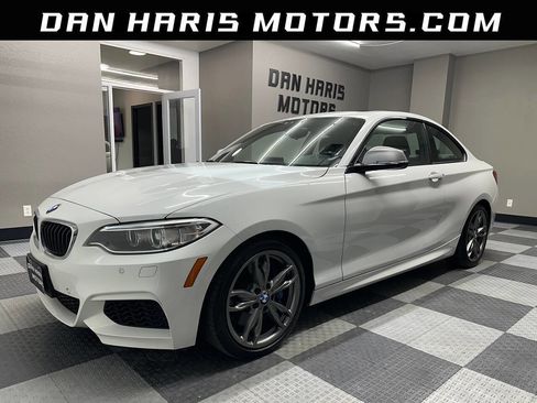 Used 2017 BMW M240i xDrive Coupe image 1