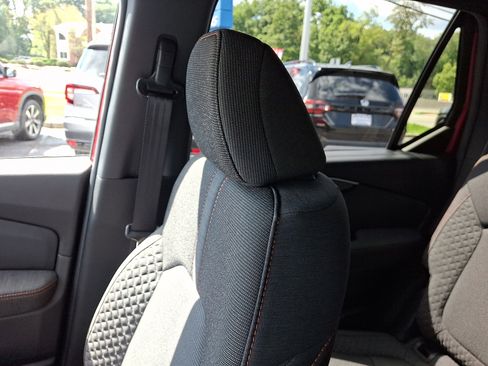 Certified 2025 Honda Pilot Sport image 17