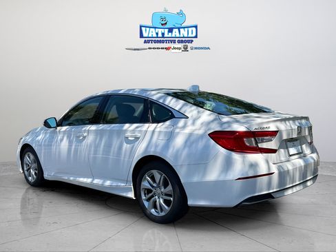 Used 2019 Honda Accord LX image 3