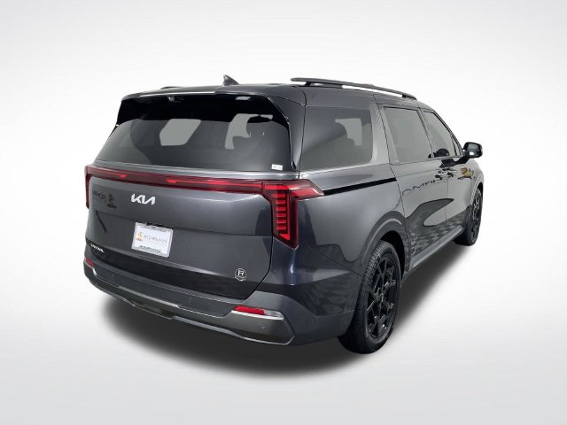 Used 2025 Kia Carnival SX Prestige FWD image 13