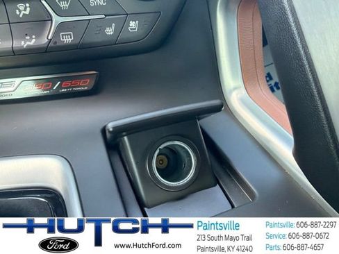 Used 2015 Chevrolet Corvette Z06 w/ Z07 Performance Package RWD image 28