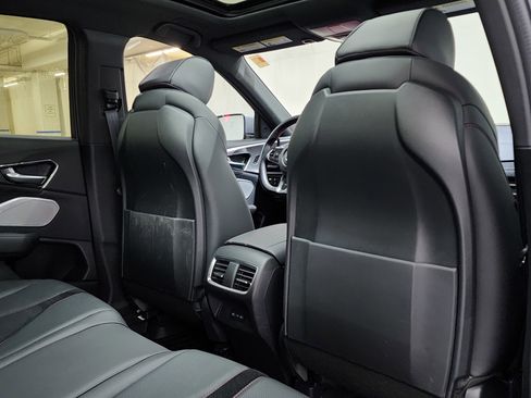 Used 2025 Acura RDX A-Spec image 19
