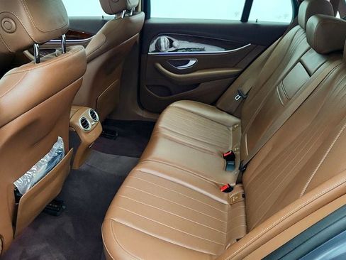 Used 2020 Mercedes-Benz E 450 4MATIC Wagon image 22