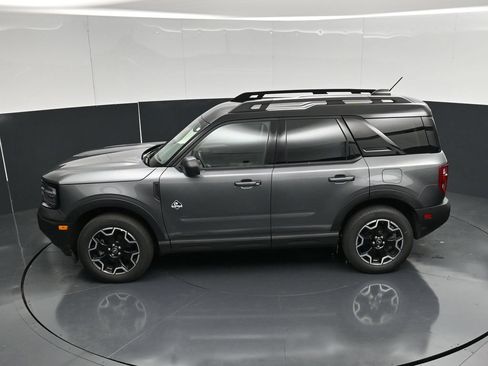 Used 2025 Ford Bronco Sport Outer Banks AWD/4WD image 40