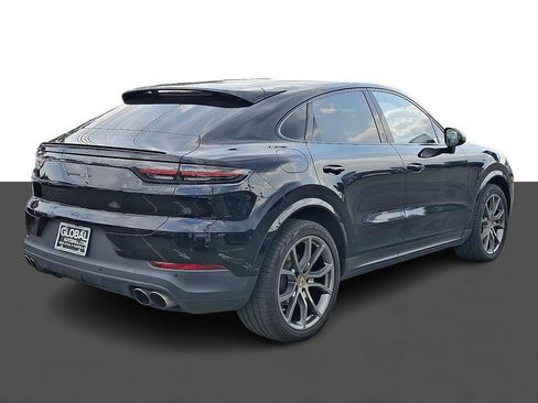 Used 2021 Porsche Cayenne S AWD/4WD image 7