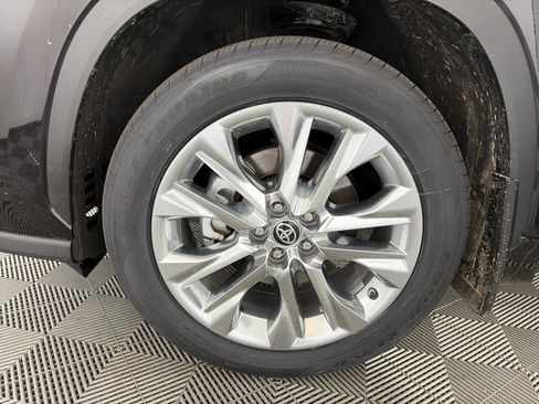 Used 2021 Toyota Highlander Limited AWD/4WD image 13