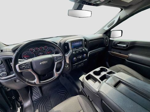 Used 2021 Chevrolet Silverado 1500 RST AWD/4WD image 9
