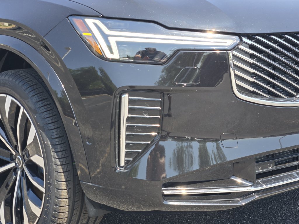 Used 2026 Volvo XC90 B6 Plus w/ Protection Package Premier AWD/4WD image 7