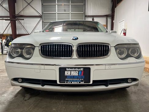 Used 2004 BMW 745Li RWD image 13