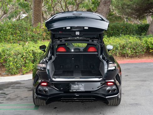 Used 2025 Aston Martin DBX 707 AWD/4WD image 7