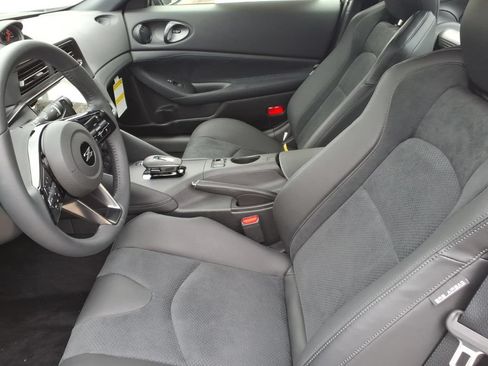 New 2026 Nissan Z Performance w/ Floor Mat Package RWD image 17