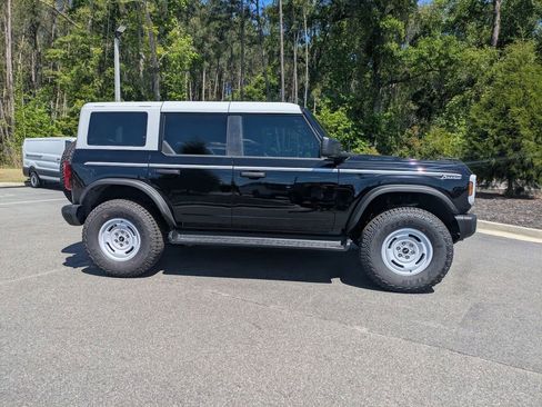 New 2026 Ford Bronco Heritage Edition AWD/4WD image 3