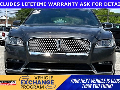Used 2017 Lincoln Continental Reserve w/ Climate Package AWD/4WD image 2