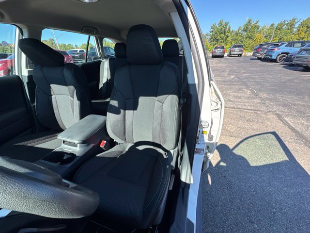 Certified 2024 Subaru Outback AWD/4WD image 10
