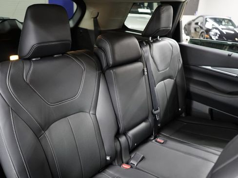 Used 2023 INFINITI QX60 Luxe w/ Cargo Package FWD image 24
