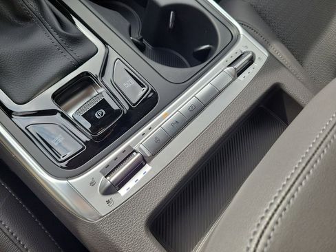 New 2026 Kia Carnival SX Prestige FWD image 37