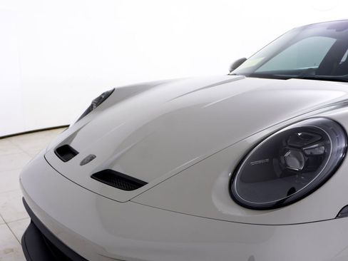 Certified 2023 Porsche 911 GT3 RWD image 17