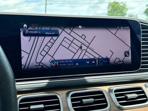 Used 2024 Mercedes-Benz GLS 580 4MATIC image 26