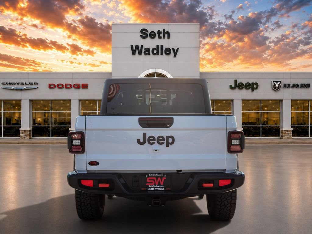 Used 2021 Jeep Gladiator Mojave AWD/4WD image 6