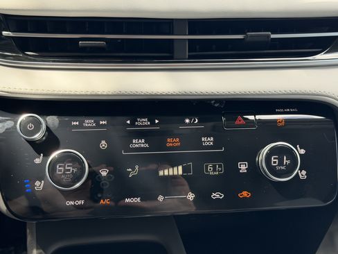 New 2027 INFINITI QX60 Luxe w/ Cargo Package FWD image 25