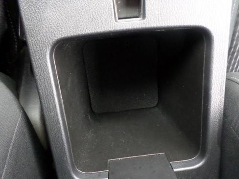 Used 2022 Mitsubishi Outlander ES image 31