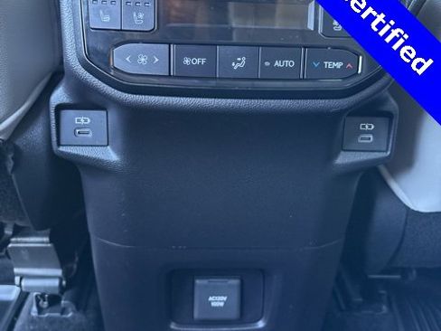 Used 2024 Toyota Grand Highlander Platinum image 19