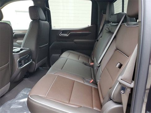 New 2026 GMC Sierra 1500 Denali w/ Denali Reserve Package image 12