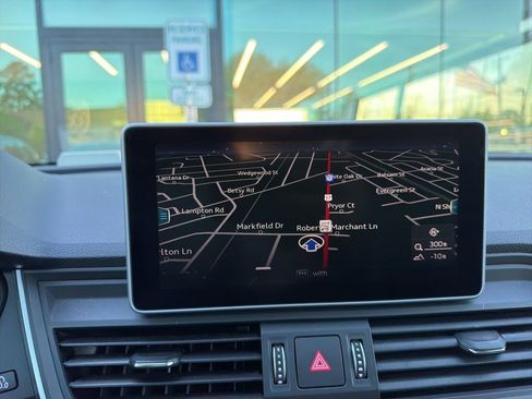 Used 2018 Audi Q5 2.0T Premium Plus w/ Premium Plus Package image 6